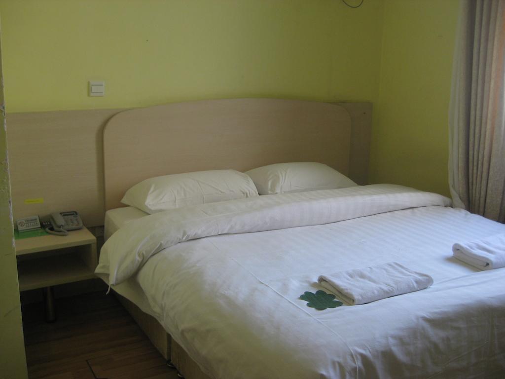 Beijing Sanlitun Hostel Room photo